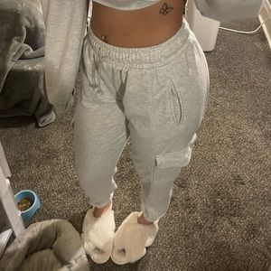 grey cargo sweat joggers